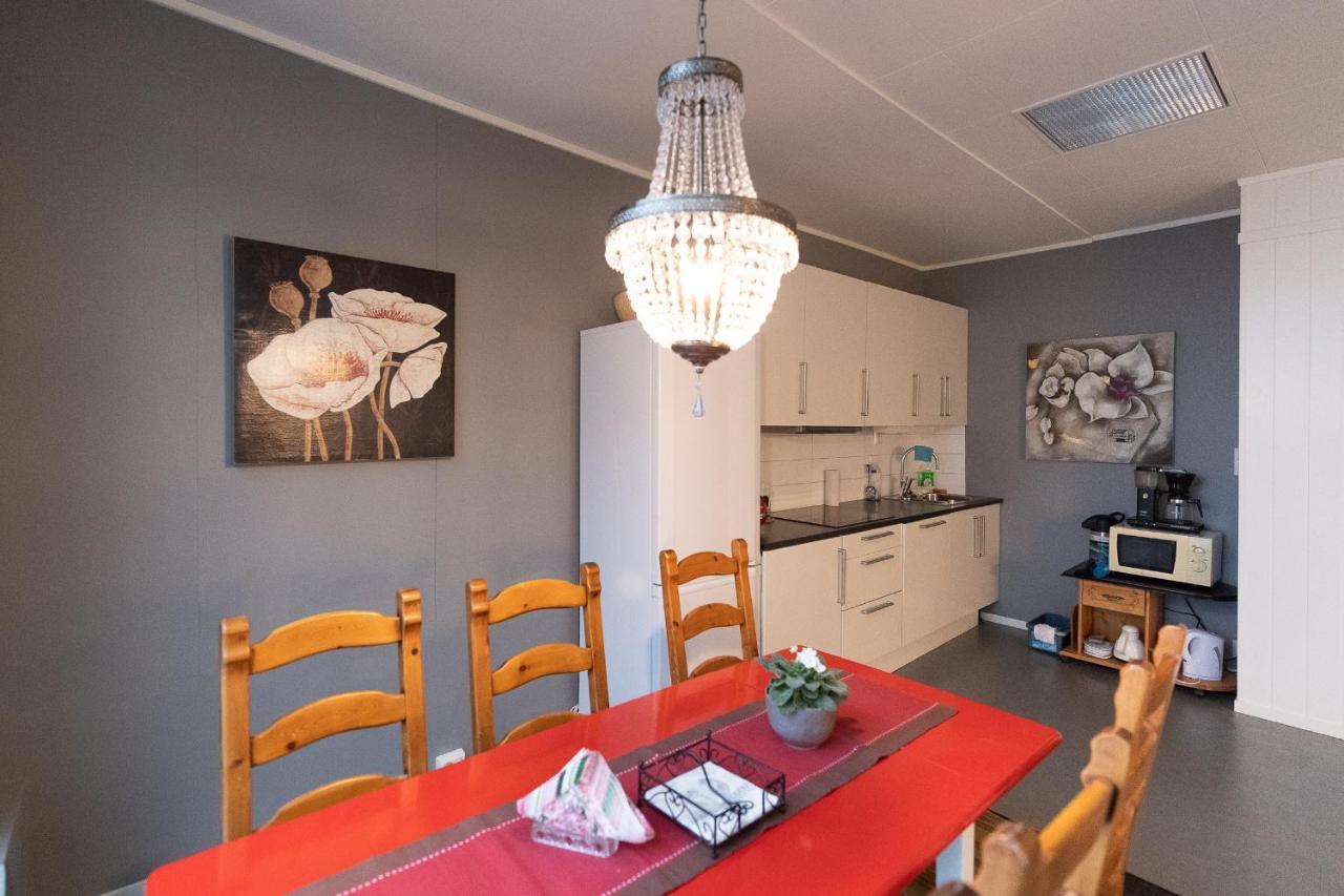 Kristina Apartment & Alma House อัมเดเนส ภายนอก รูปภาพ